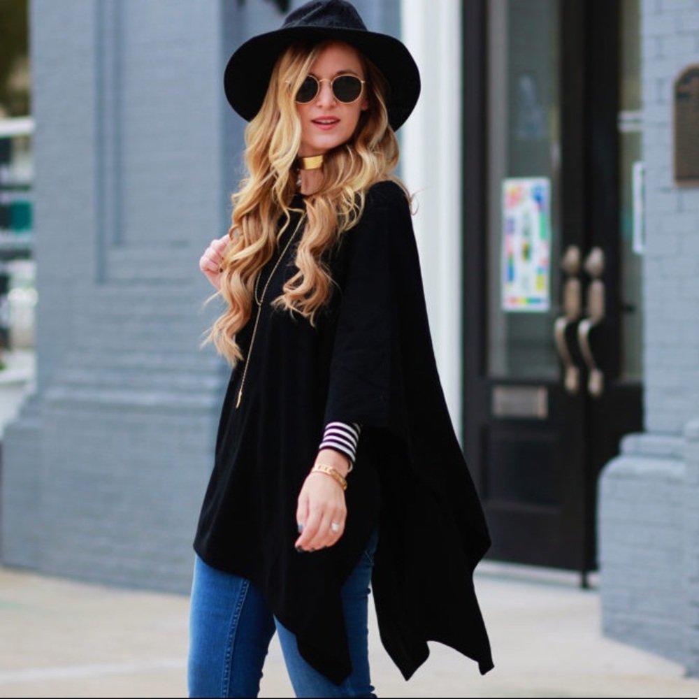 Tommy Bahama Black Cashmere Ponch